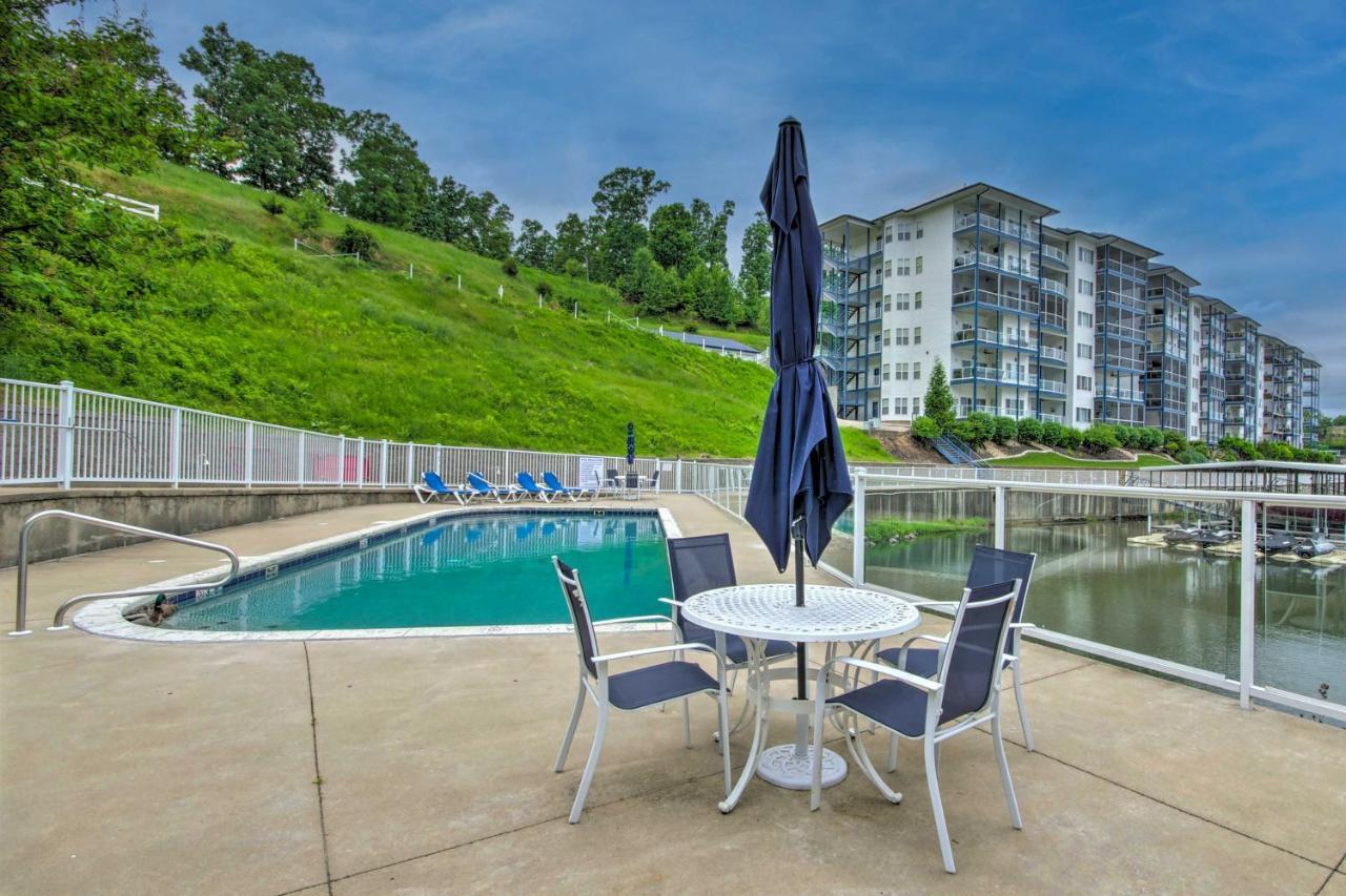 Breezy Lake Ozark Escape Dock, Slip And Pool! Εξωτερικό φωτογραφία